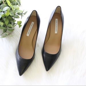 Diane Von Furstenberg Classic Black Leather Pumps